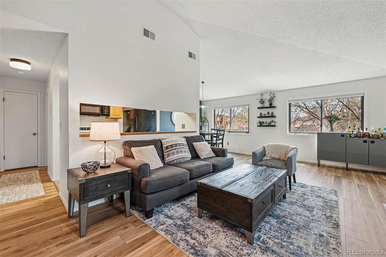 540 Forest Street - Photo 1