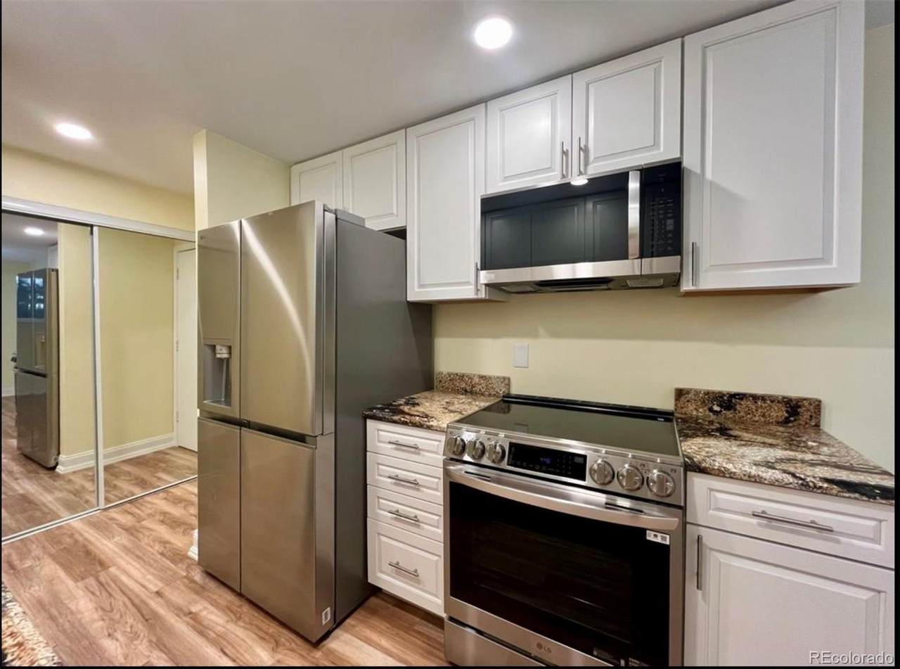 2375 Linden Court - Photo 1