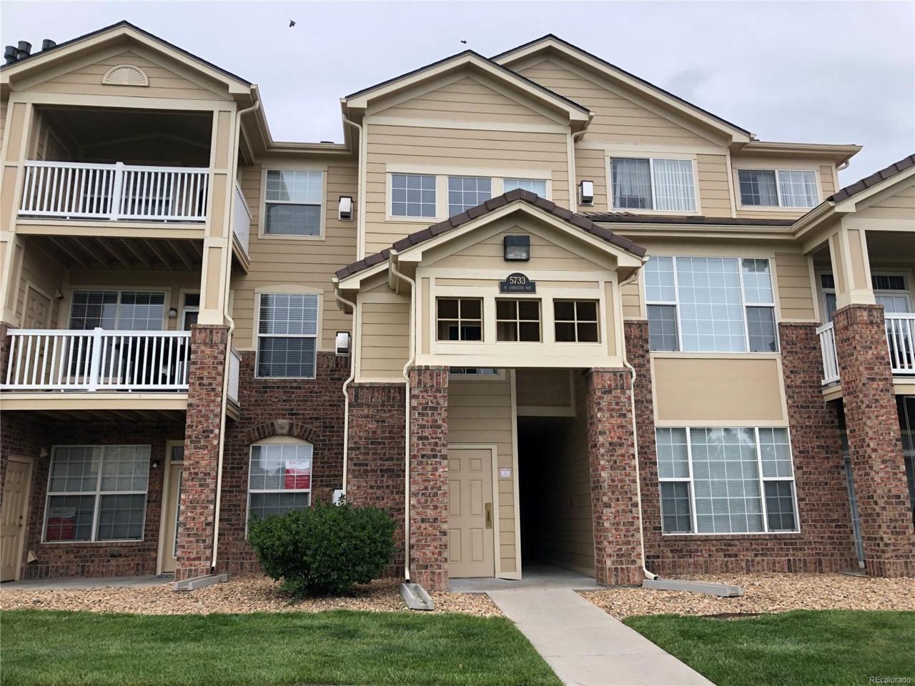 5733 Gibralter Way - Photo 1