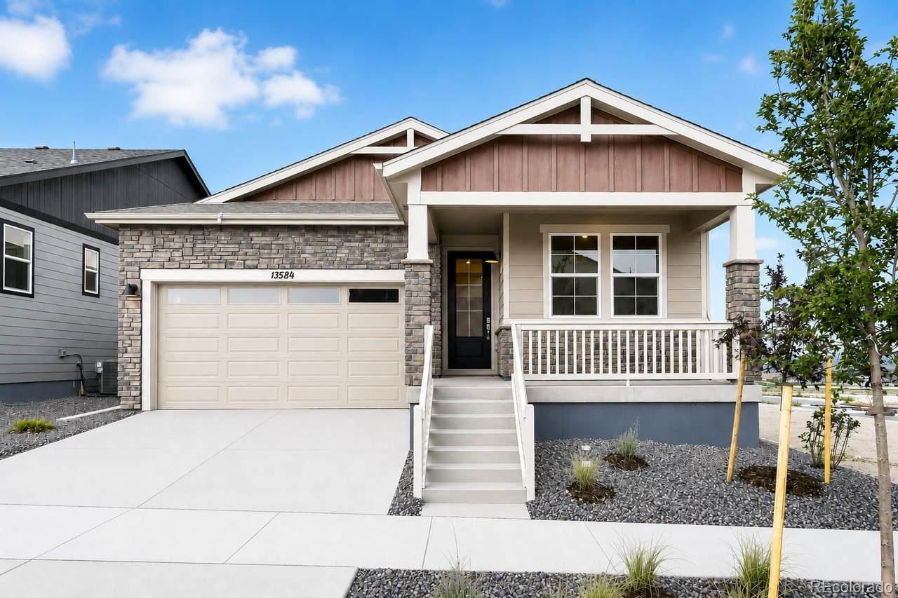 13584 Solaris Street - Photo 1