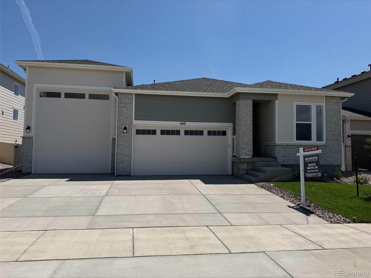 440 Maple Street - Photo 1
