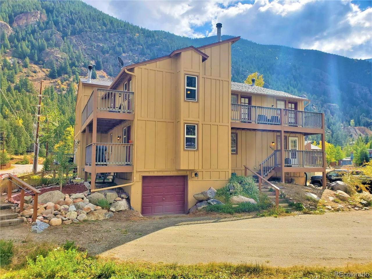 1494 Rose Street - Photo 1