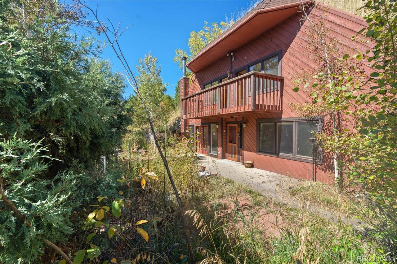 663 Aspen Road - Photo 1