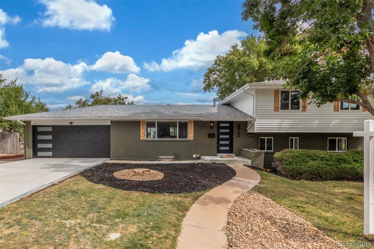 972 Beech Street - Photo 1