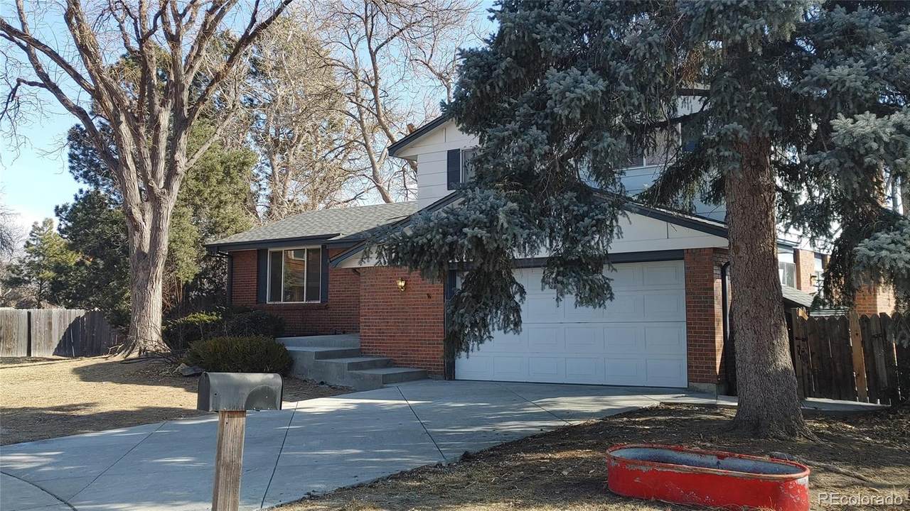 8452 Dover Court - Photo 1