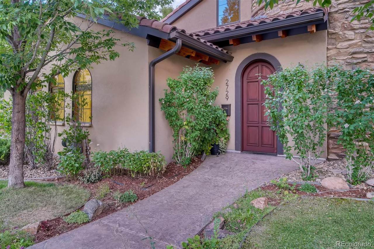 2729 Alameda Avenue - Photo 1