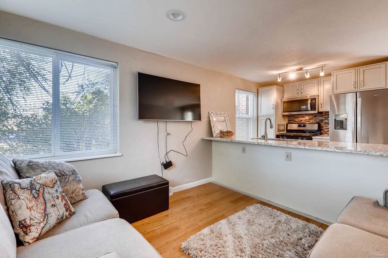 1569 Wabash Street - Photo 1