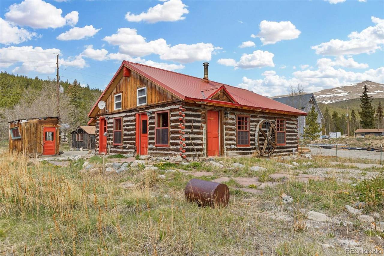 447 Main Street - Photo 1