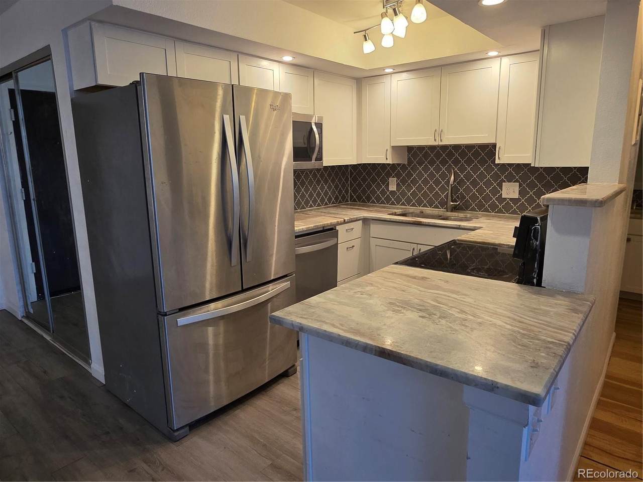 2 Adams Street - Photo 1