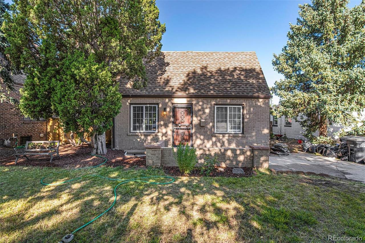 2965 Ash Street - Photo 1