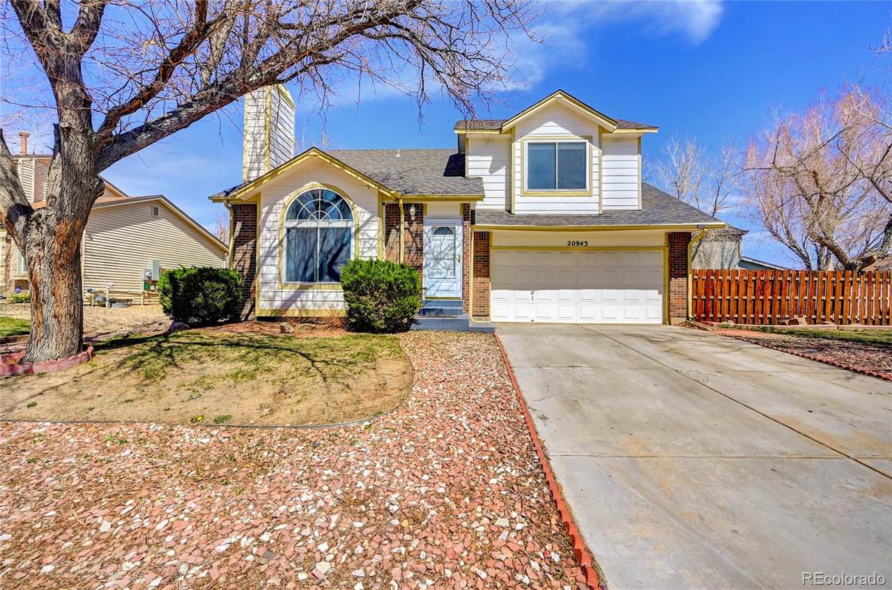 20943 43rd Avenue - Photo 1