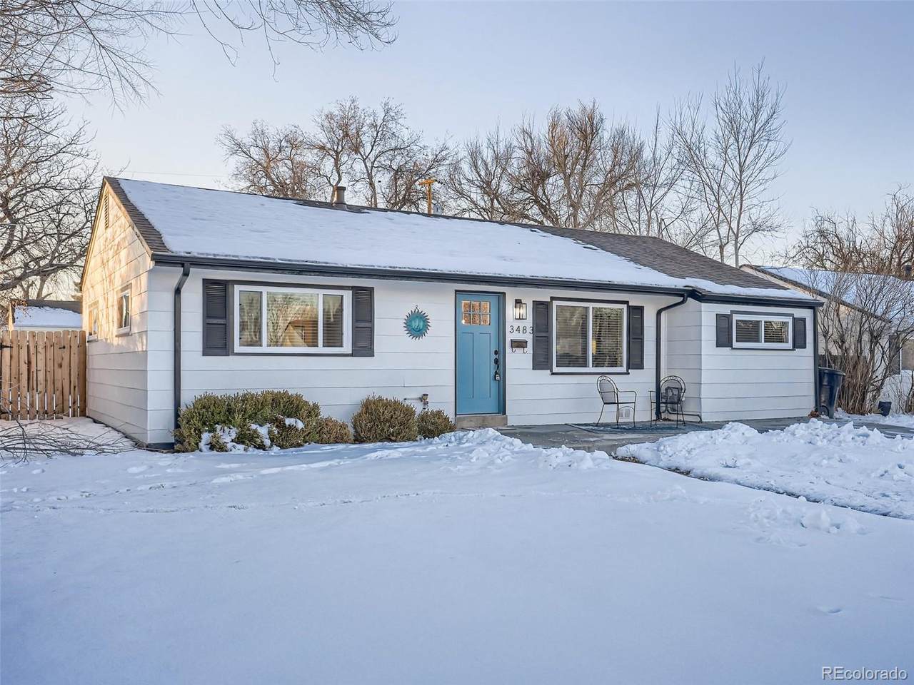 3483 Glencoe Street - Photo 1