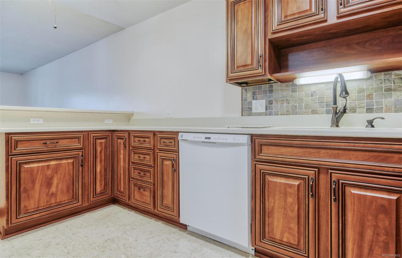 675 Alton Way - Photo 1