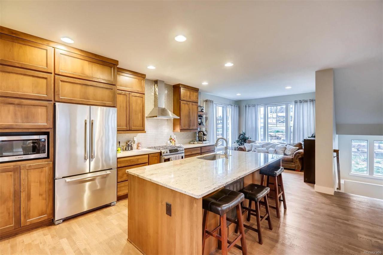 6966 Buchanan Court - Photo 1