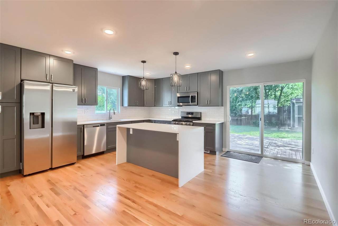 1150 Forest Street - Photo 1