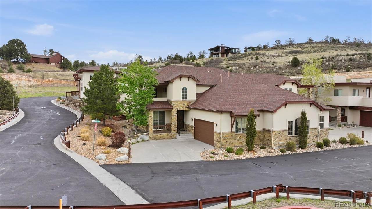 4417 Echo Court - Photo 1