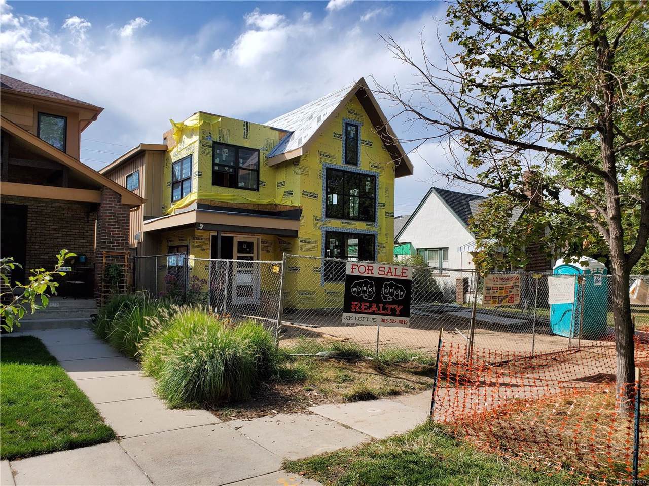 673 Vine Street - Photo 1