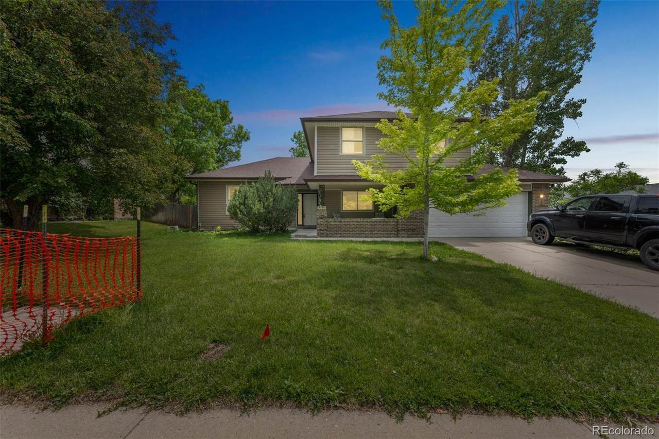 5630 Fair Avenue - Photo 1