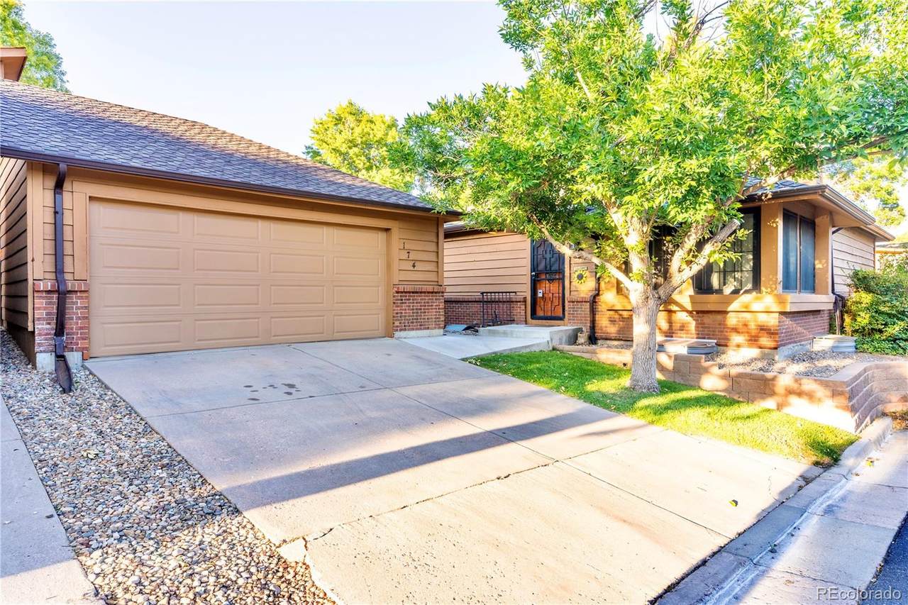 174 Dearborn Circle - Photo 1