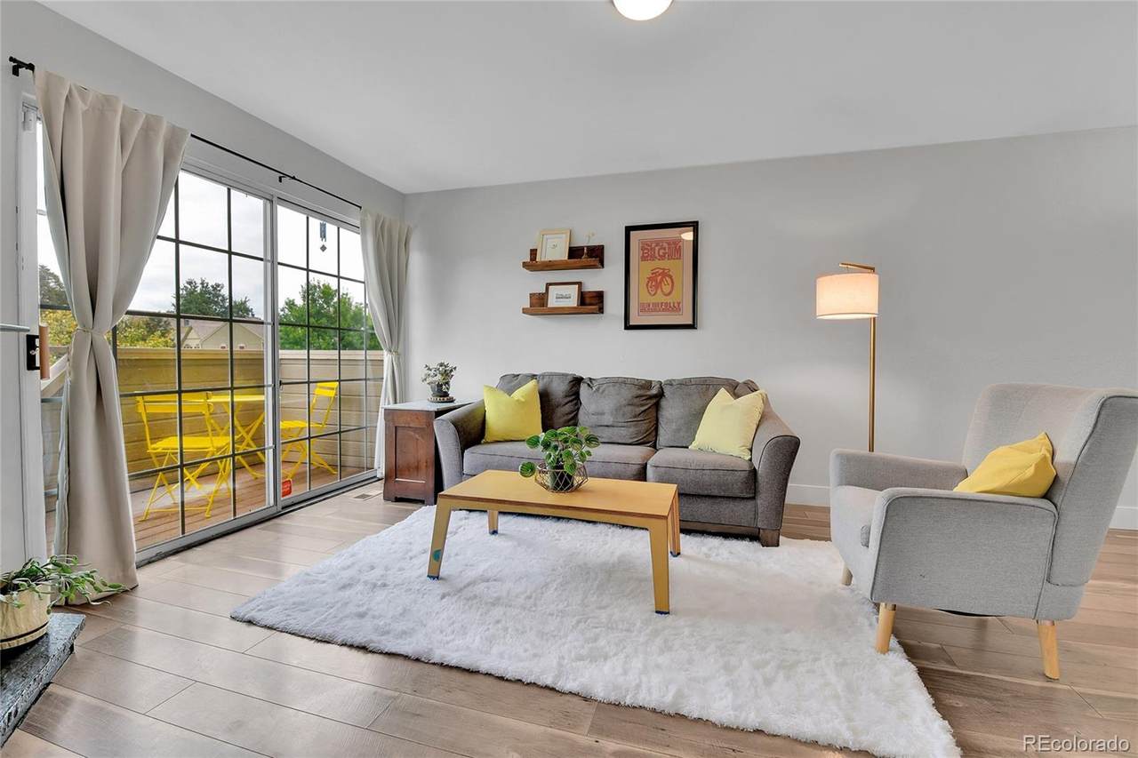 1818 Quebec Way - Photo 1