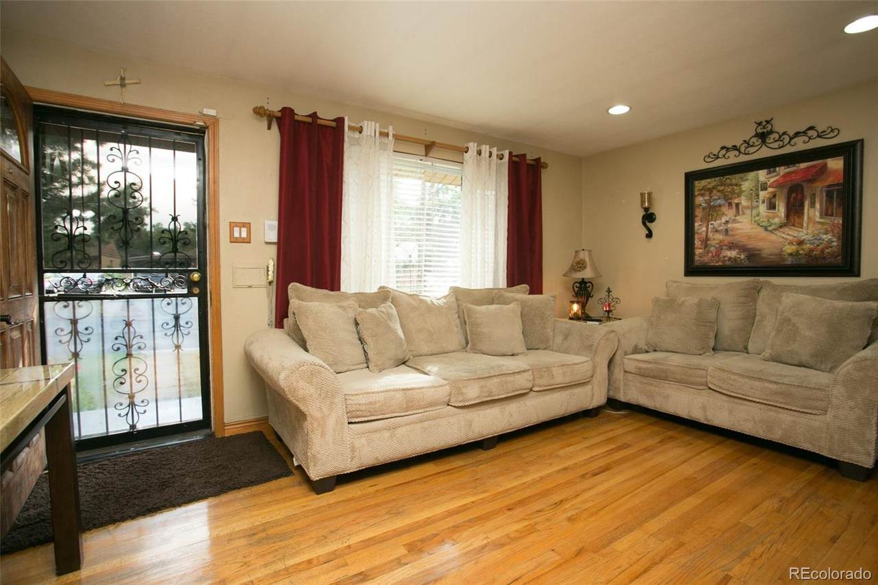 1420 Vrain Way - Photo 1