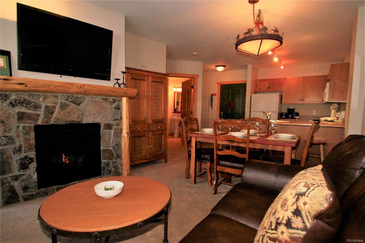 105 Wheeler Circle - Photo 1