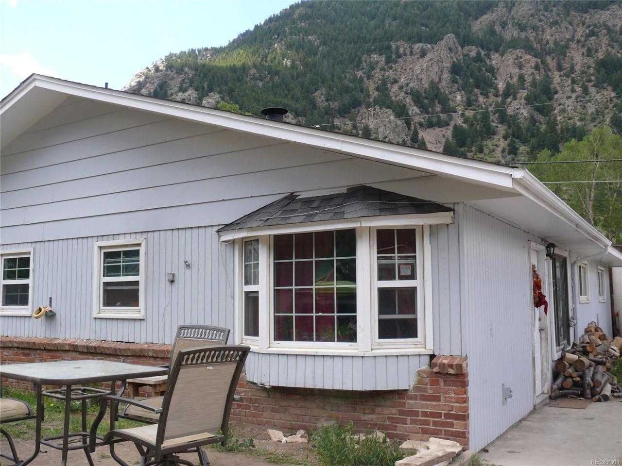 1435 Marion Street - Photo 1