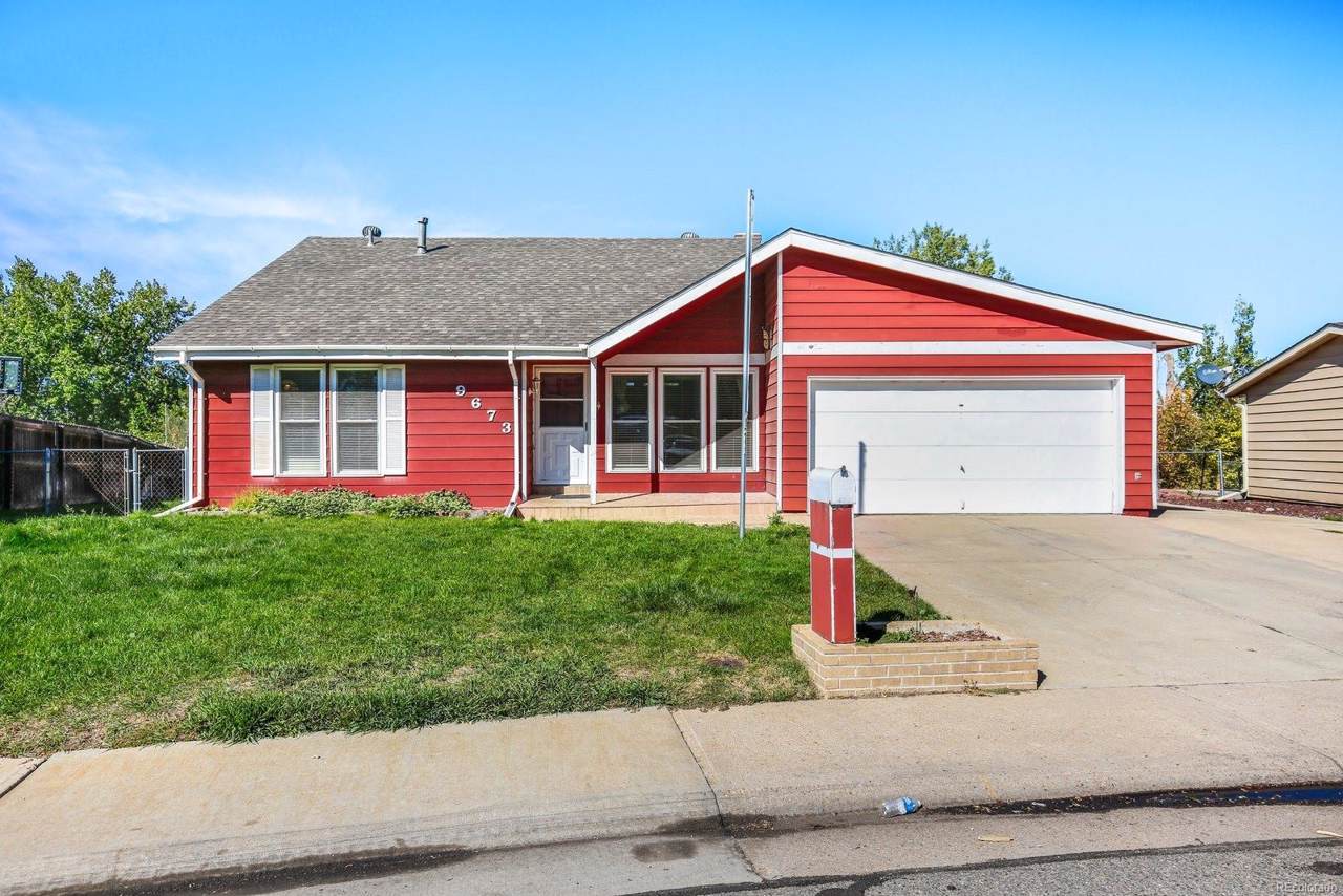 9673 74th Way - Photo 1