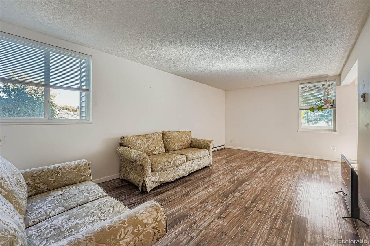 17595 Mansfield Avenue - Photo 1