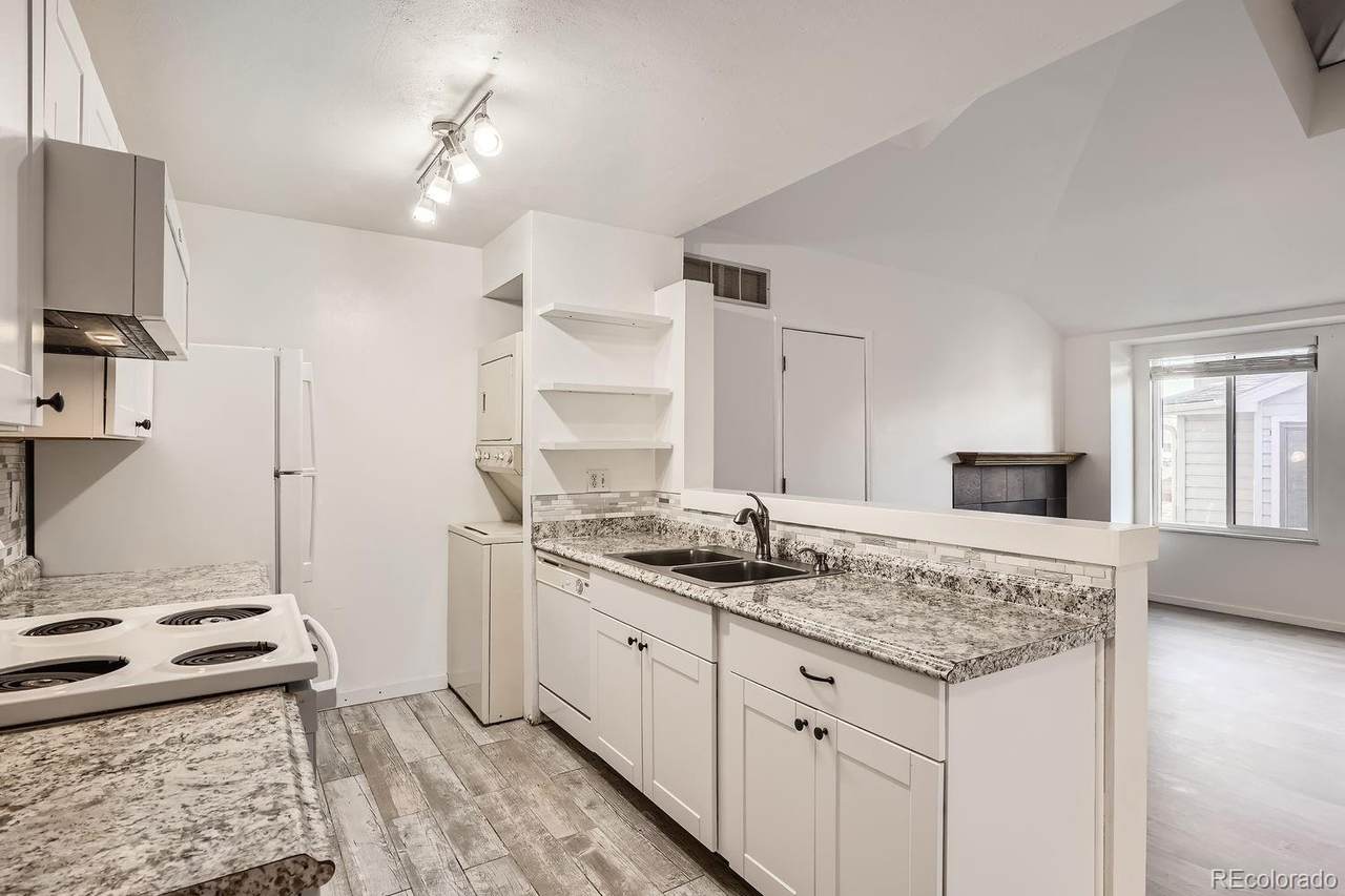 10212 80th Drive - Photo 1
