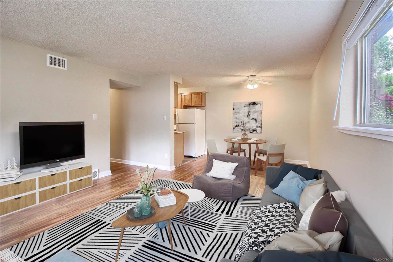 249 Highline Circle - Photo 1