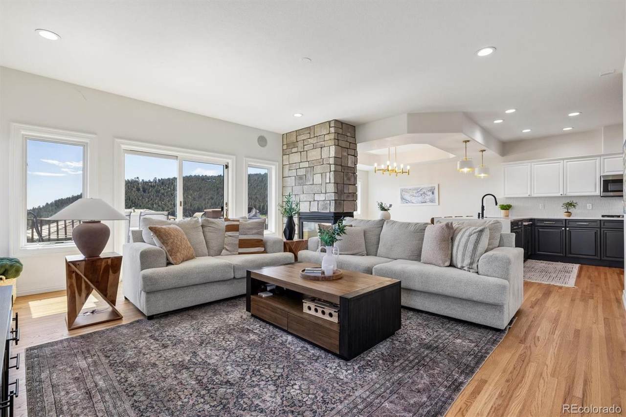 561 Ridgeside Drive - Photo 1