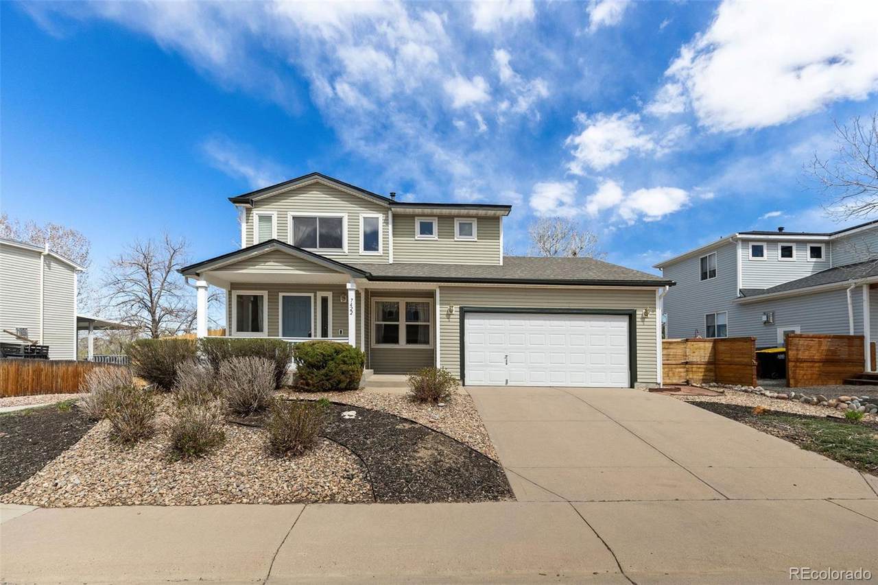 7422 Eagle Rock Drive - Photo 1