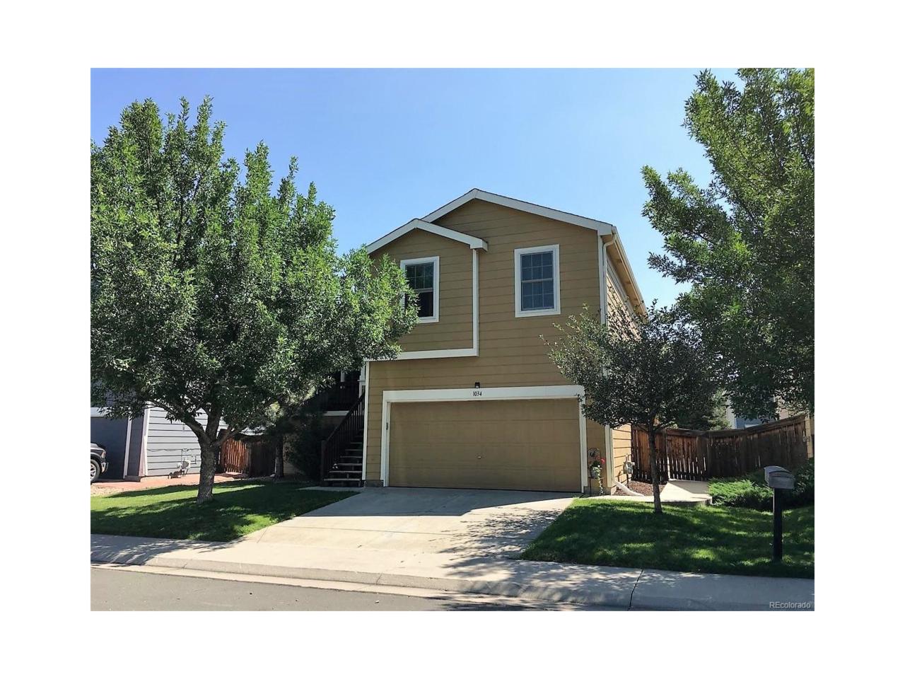 1034 Mockingbird Street - Photo 1