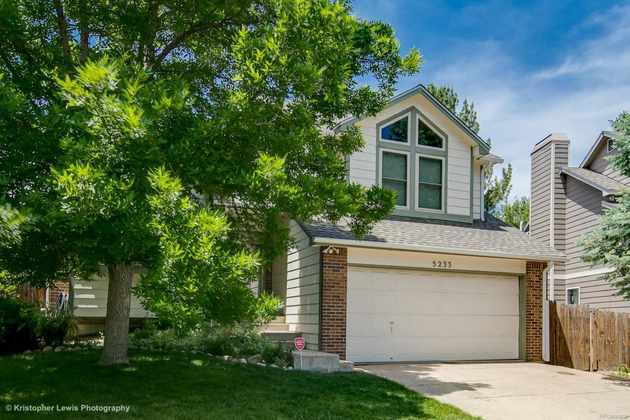 5233 Prescott Avenue - Photo 1