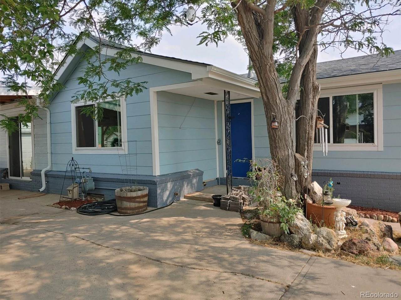 466 Owens Street - Photo 1