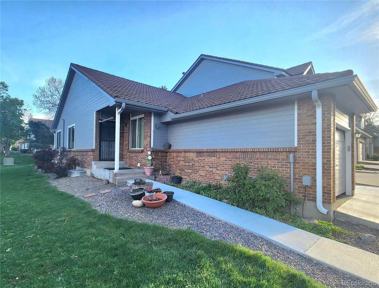5930 Jellison Street - Photo 1
