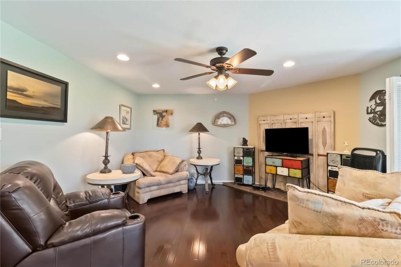 3319 Monaco Street - Photo 1