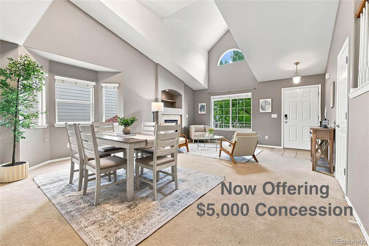 330 Short Drive - Photo 1