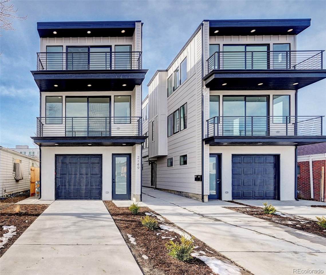 2151 Bellaire Street - Photo 1