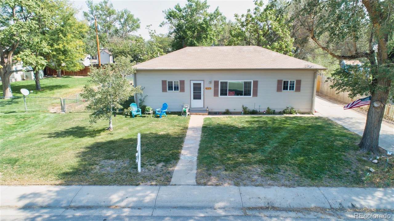 216 2nd Street - Photo 1
