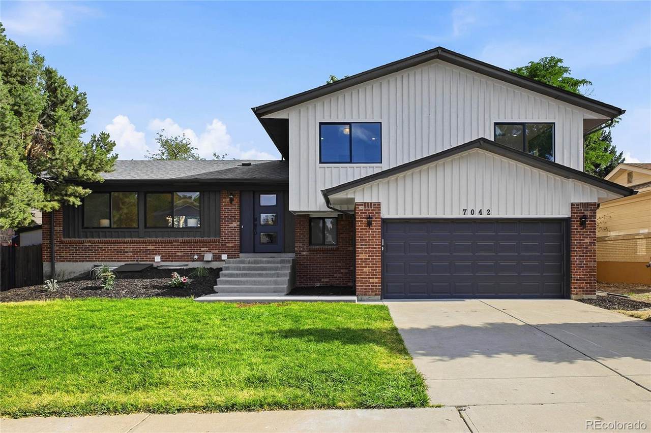7042 Wesley Avenue - Photo 1
