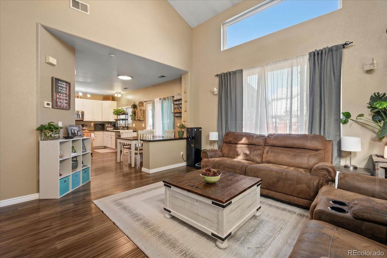 5345 Goshawk Street - Photo 1