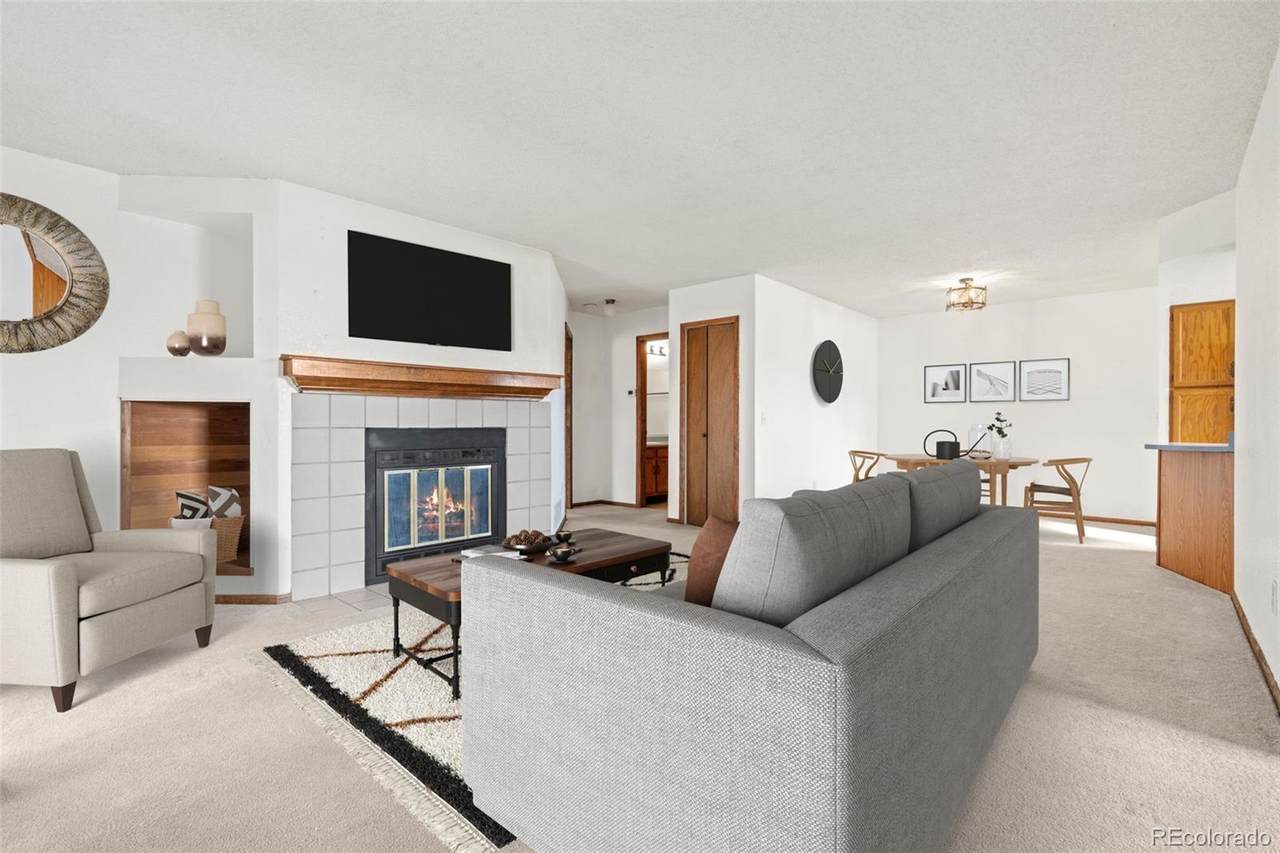 4979 73rd Avenue - Photo 1