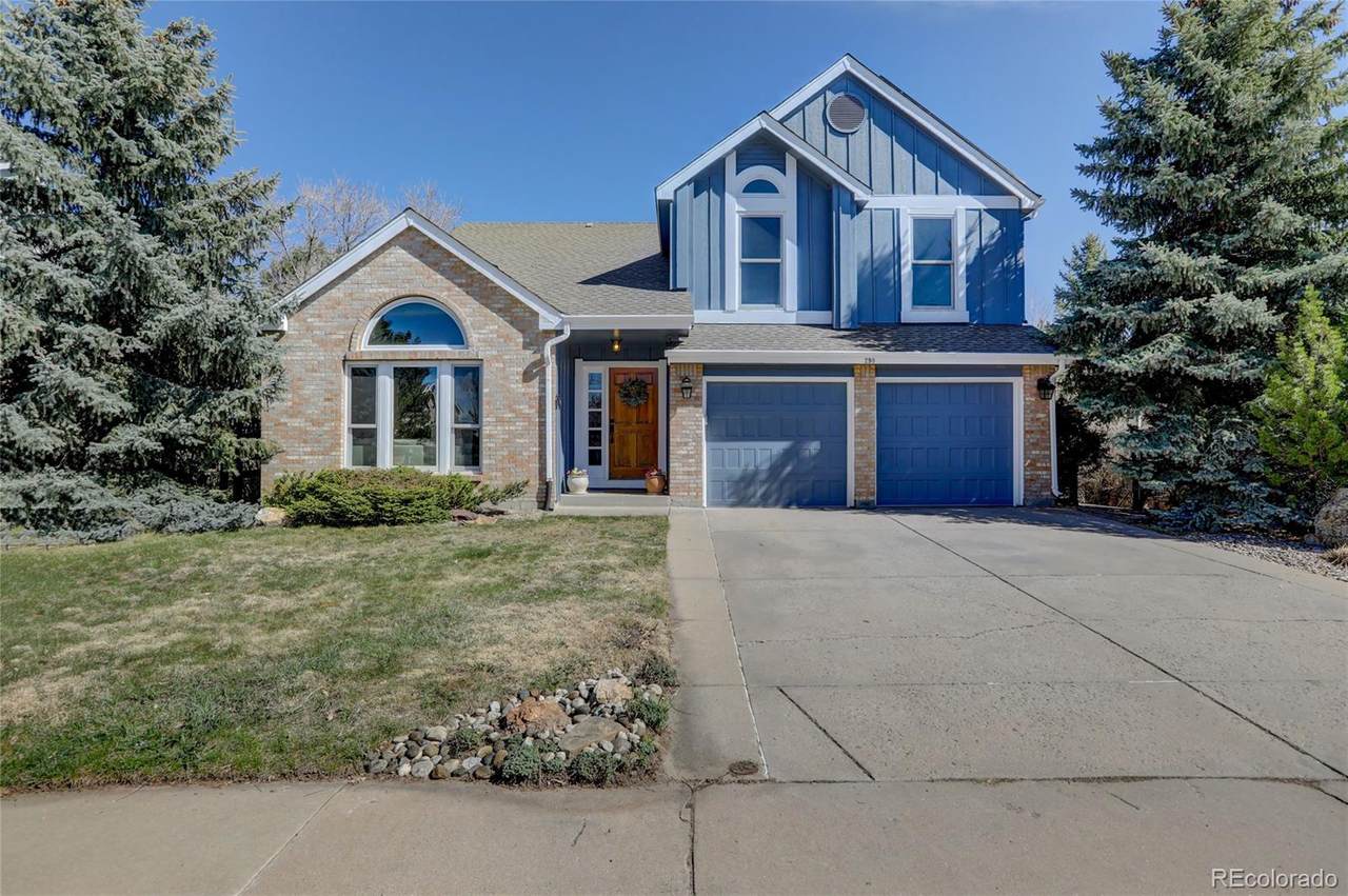 290 Clare Drive - Photo 1