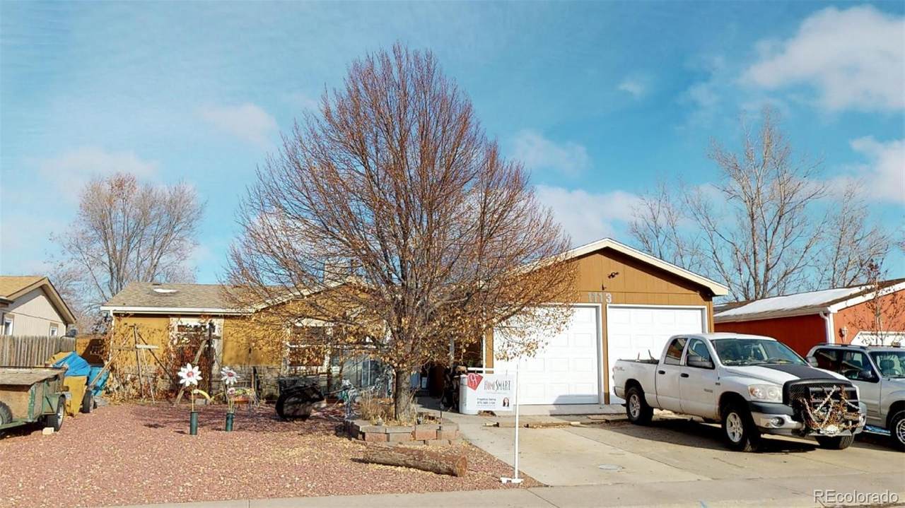 1113 Lantern Drive - Photo 1