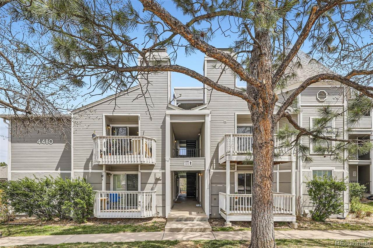 4480 Pitkin Street - Photo 1