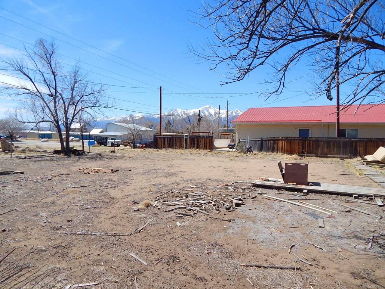 623 Main Street - Photo 1
