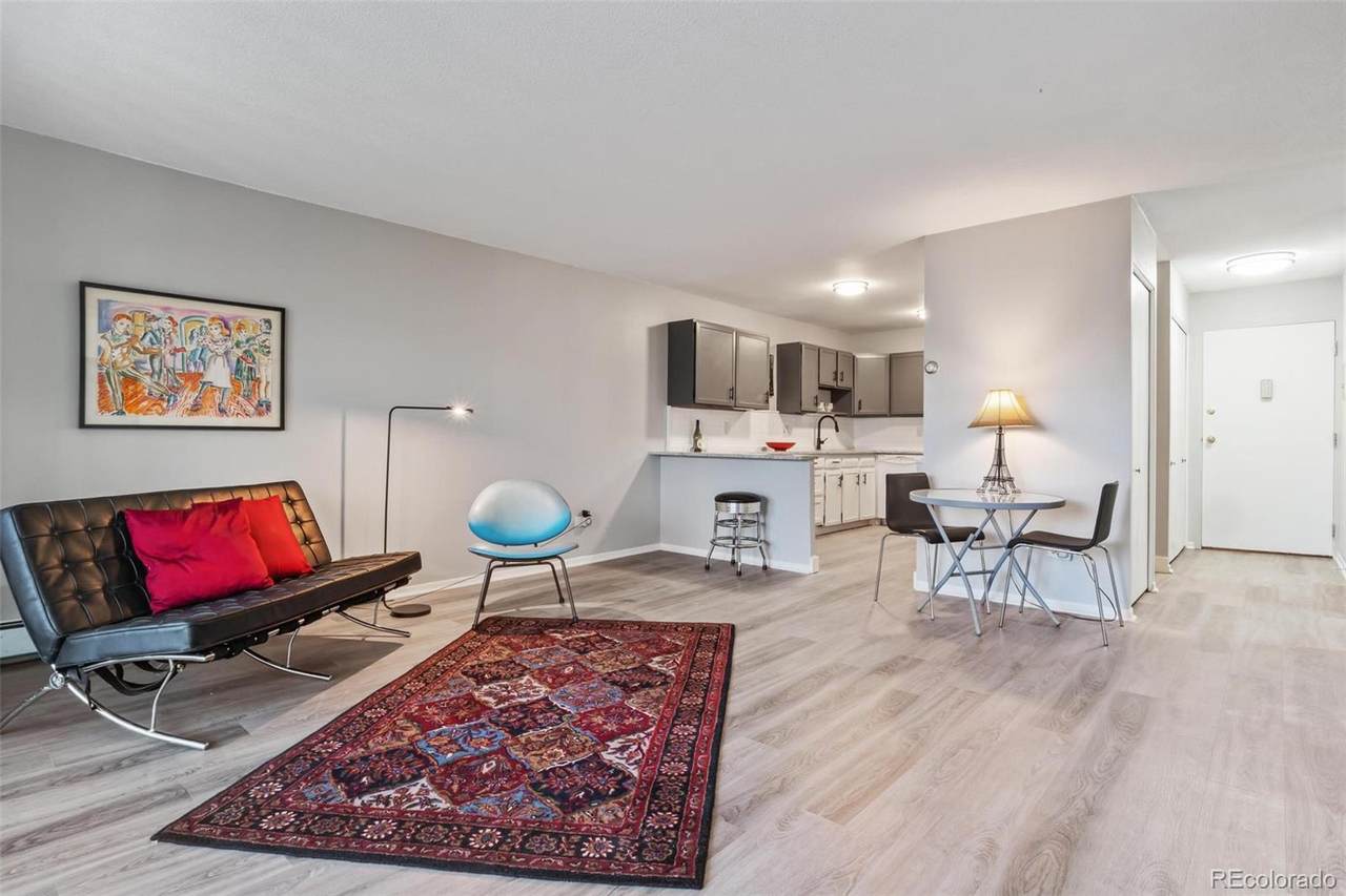 615 Alton Way - Photo 1