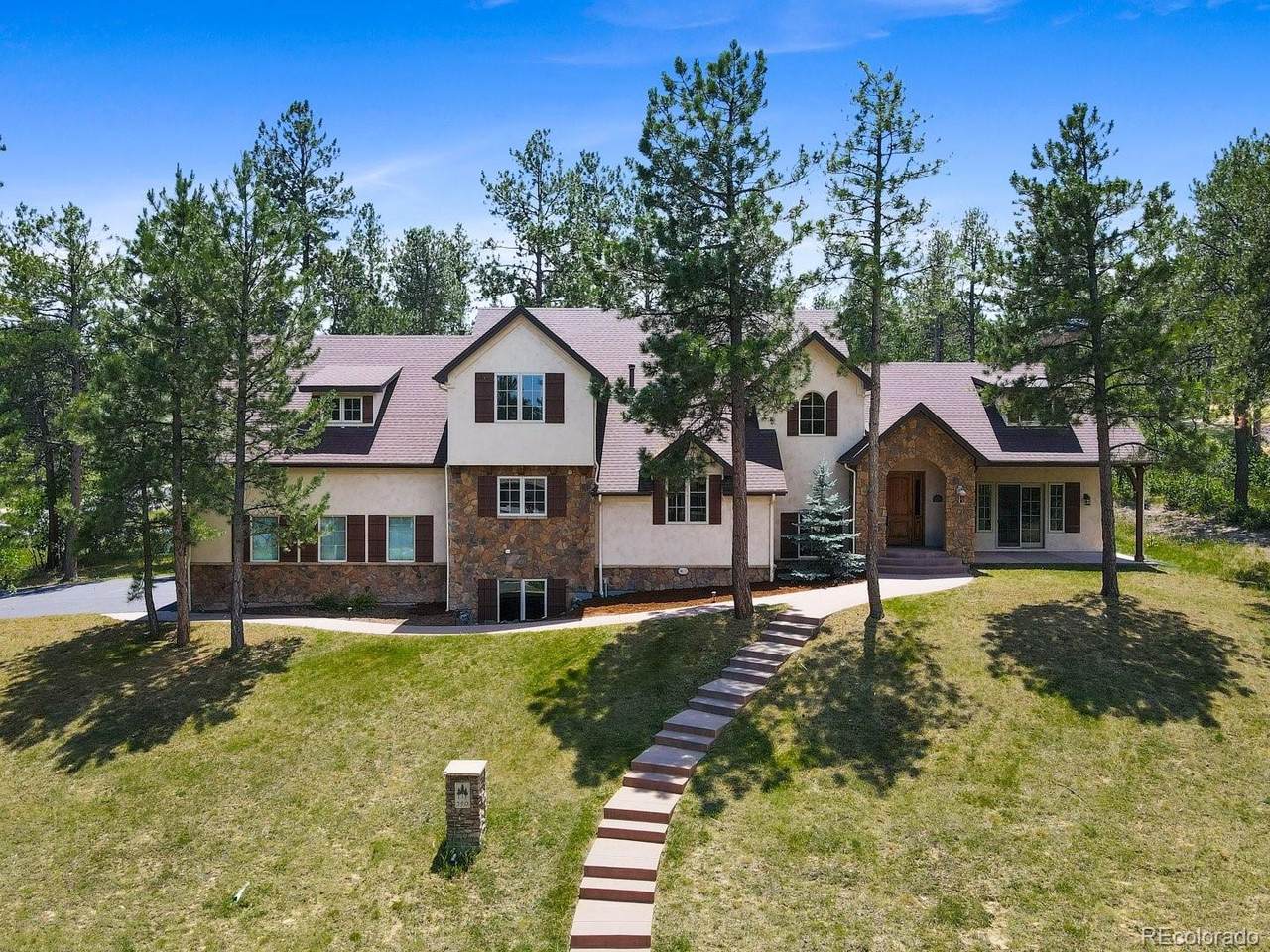 590 Cumberland Road - Photo 1